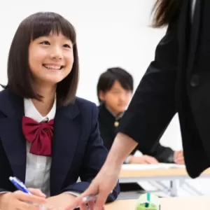 【語彙力UP】「嬉しい」を別の言葉で表現する方法とは？のサムネイル