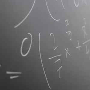 中学生が「方程式でつまずいた」ら塾は必要？保護者が知っておきたい判断基準のサムネイル